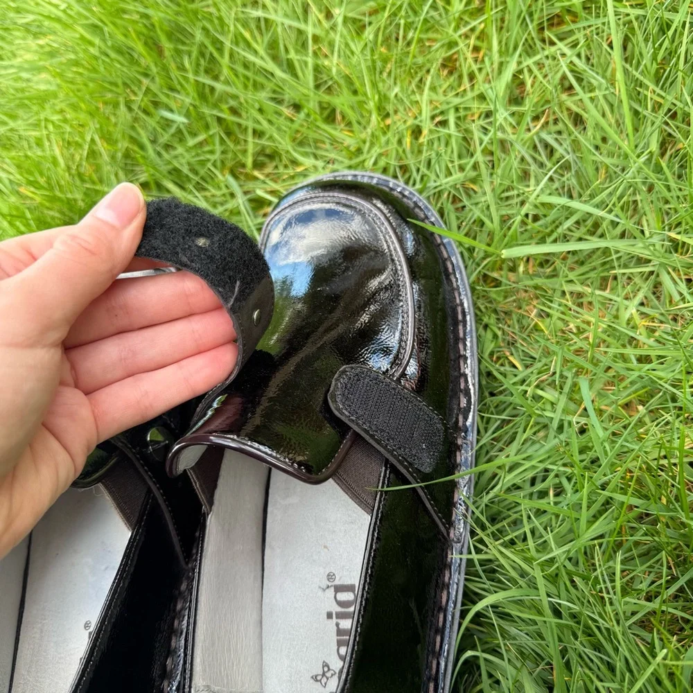 Rare Alegria by PG Lite Black Patent Studded "Rocker" Loafers - Picture 5 of 7